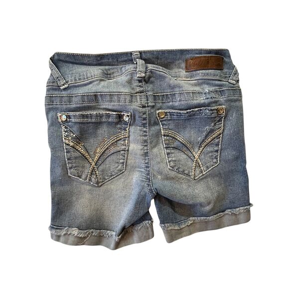 Wallflower Shorts Women 0 Low Rise Distressed Patches Patriotic Stretch (W26 L2) - Picture 12 of 16